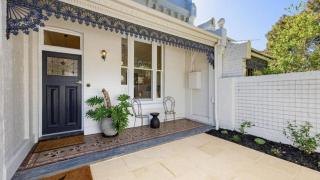 Stunning South Yarra home - 6