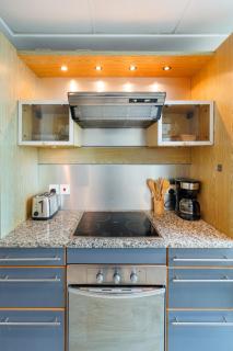 High Floor - 2BR Apartment in Al Majara, Dubai Marina - Allsopp & Allsopp - 7