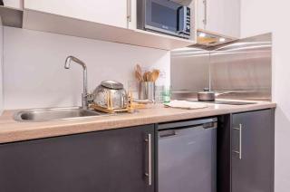 Student Only Silver Studio Deluxe Sterling Court - 7