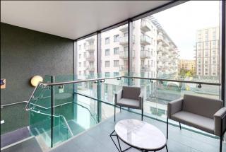 Student Only Silver Studio Deluxe Sterling Court - London - 4