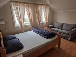 Two-storey vintage house by the ocean in Søgne, Høllen - 8