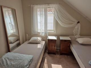 Two-storey vintage house by the ocean in Søgne, Høllen - 1