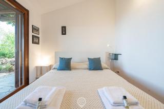 The Summit House - Eden Rock - 2