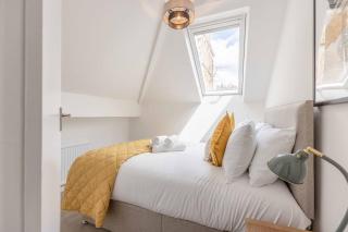 2BR Cottage and Parking, 10 Mins to Windsor - Datchet - 7
