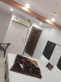 Hotel Sharda Inn - New Delhi - 3