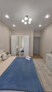 Stylish & Luxury Apartment - Best Location in Almaty - Almaty - 2