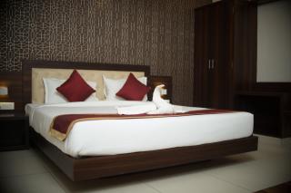 Rajathadri Palace Hotel Lake Breeze Suites - 3
