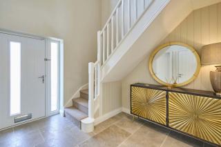 Host & Stay - The Sett - South Wootton - 3