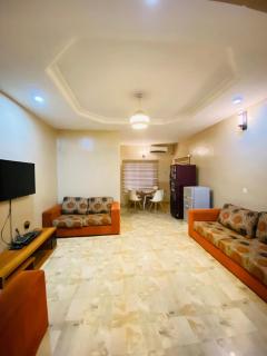 Luxury and Cozy family home - 9