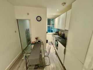 Cosy Private Bedrooms in King's Cross - 3