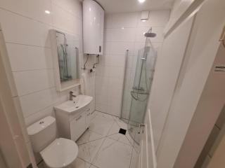 Cozy Studio - 5 min to Lake & City - 5