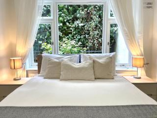 Cozy 2 Bedroom near Victoria Station - London - 7