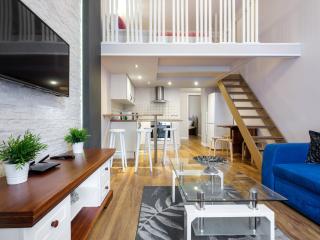 Kazimierz Hideaway - Apartment with Mezzanines - 8