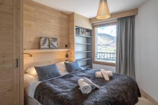 Alpe d'Huez Houses - Cassini- Bel appartement avec vue Ski In-Ski Out pour 6 - 8