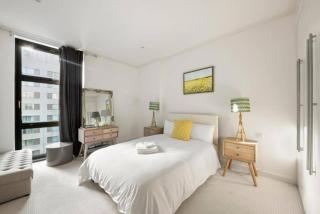 Elegant Canary Wharf Apartment Central Location - 2