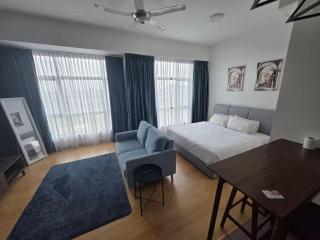 Budget stay in Kajang town near to MRT - Kajang - 0