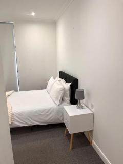 Luxury 2 bed in Canary Wharf - 1