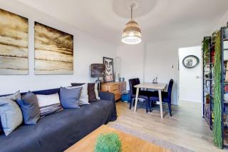 Peaceful Dockside Flat in E14 - London - 8