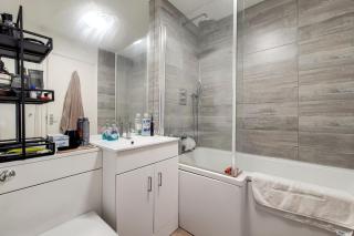 Peaceful Dockside Flat in E14 - London - 1
