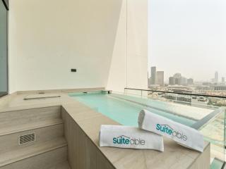 Upscale 2Bedroom with Private Balcony Pool in JVC - 3