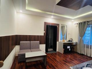 President Boutique Hotel - 8
