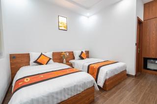 Agarwood Hotel - 4