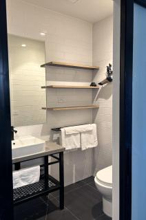 THE DEVLIN APARTMENTS 2 Bedroom Apartment near GMHBA stadium in Geelong - G01 - 2
