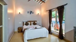 La Roca Inn - 1