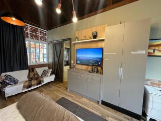 Arthi - LINDO LOFT RECANTO DOS PASSARINHOS com HIDROMASSAGEM! - Balneário Camboriú - 1