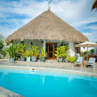 TinJaLa Lodge - Brufut - 2