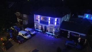 Sussex Lodge Guest House - Slough - 9