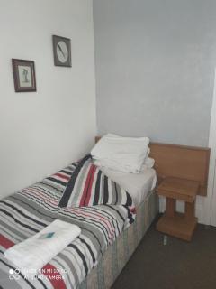 Sussex Lodge Guest House - Slough - 5