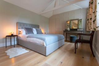 Secret Garden Cottage - NEW - Bathford - 8