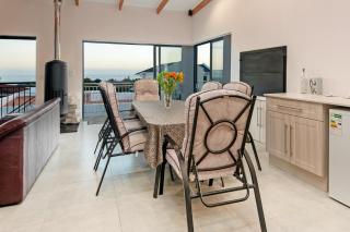 Iets Nuuts - Hermanus - 3