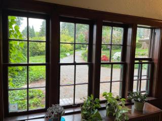 Cozy room in a house with share living room, near Spanish Banks Beach - Vancouver - 1
