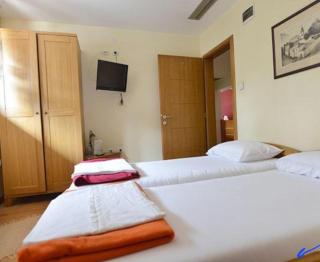 Motel Kneginja - Čačak - 9