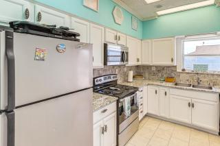 Walk to Beach Getaway on Bolivar Peninsula! - 3