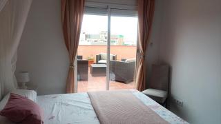 Cozy and sunny penthouse Fira BCN - 6