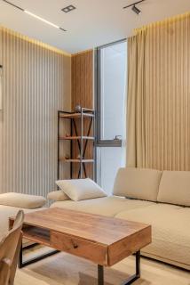 Private Apartment - 1BR Aljada Home - Sleeps 4 - Sharjah - 1