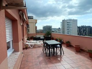 Cozy and sunny penthouse Fira BCN - 7
