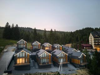 Fomich Residence Guesthouses - 7