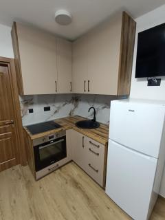 ApartmaniMD apartman 5 uzivanje na pravom mjestu - Sutomore - 0