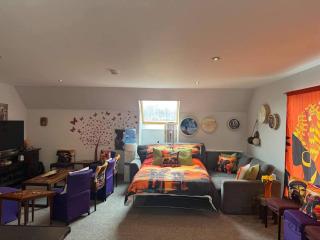 Luxury Shotts Retreat with 5 Bedrooms - Kirk of Shotts - 7