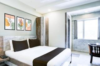 Super Townhouse Oak Vashi - Turambhe - 8