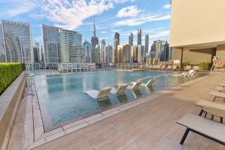 Waves - Stylish Studio Near Downtown Dubai - 0