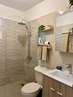 Cozy 2 bdr condo, with pool area and free WIFI - 8