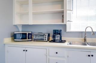 Near Shops, Eats and Trails Loudon County Apt! - Hamilton - 1