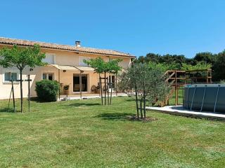 Villa 4 pers avec piscine privée, grand terrain, animaux admis, WiFi, Orgnac l'Aven - FR-1-382-207 - Orgnac-lʼAven - 0
