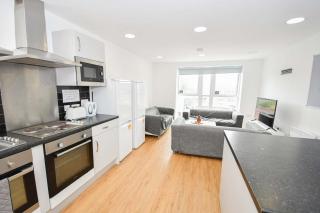 Spacious 6 Bedroom Apartment in Liverpool - Liverpool - 2