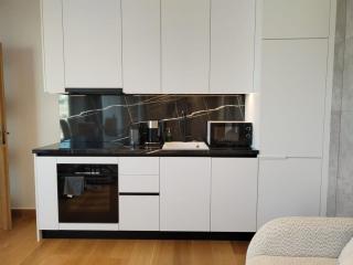 Amazing Sea View Next To The Beach 2bd Apt - 5